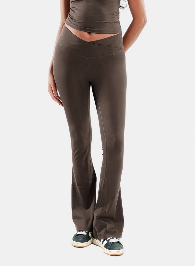 Move Crossover Yoga Pants